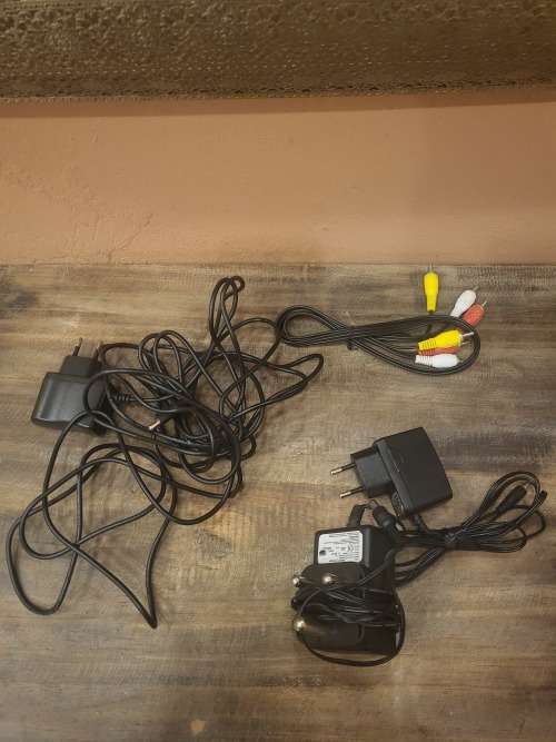 HITEX TV GAME - COMES WITH POWER SUPPLIES, 2XJOYSTICK & 6 GAMES - NOT TESTED - SELLING AS IS