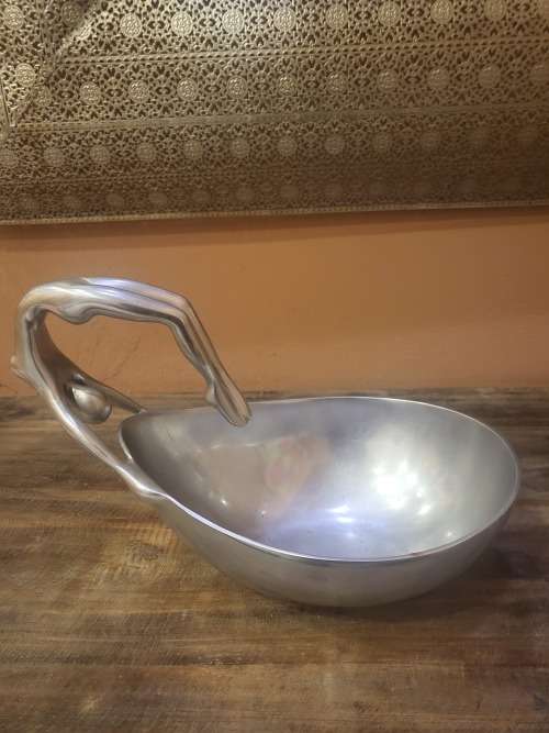 CAROL BOYES STYLE FRUIT BOWL