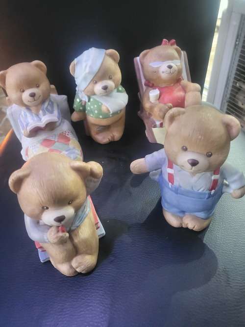 SET OF 5 BARELY BEARS COLLECTION