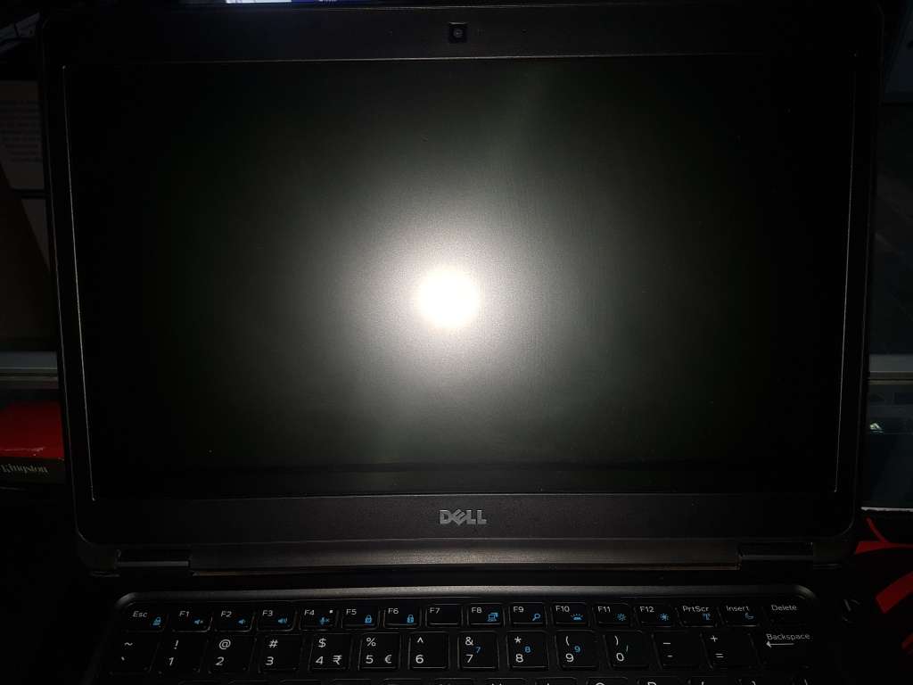 Dell 5450 - For Spares or repair