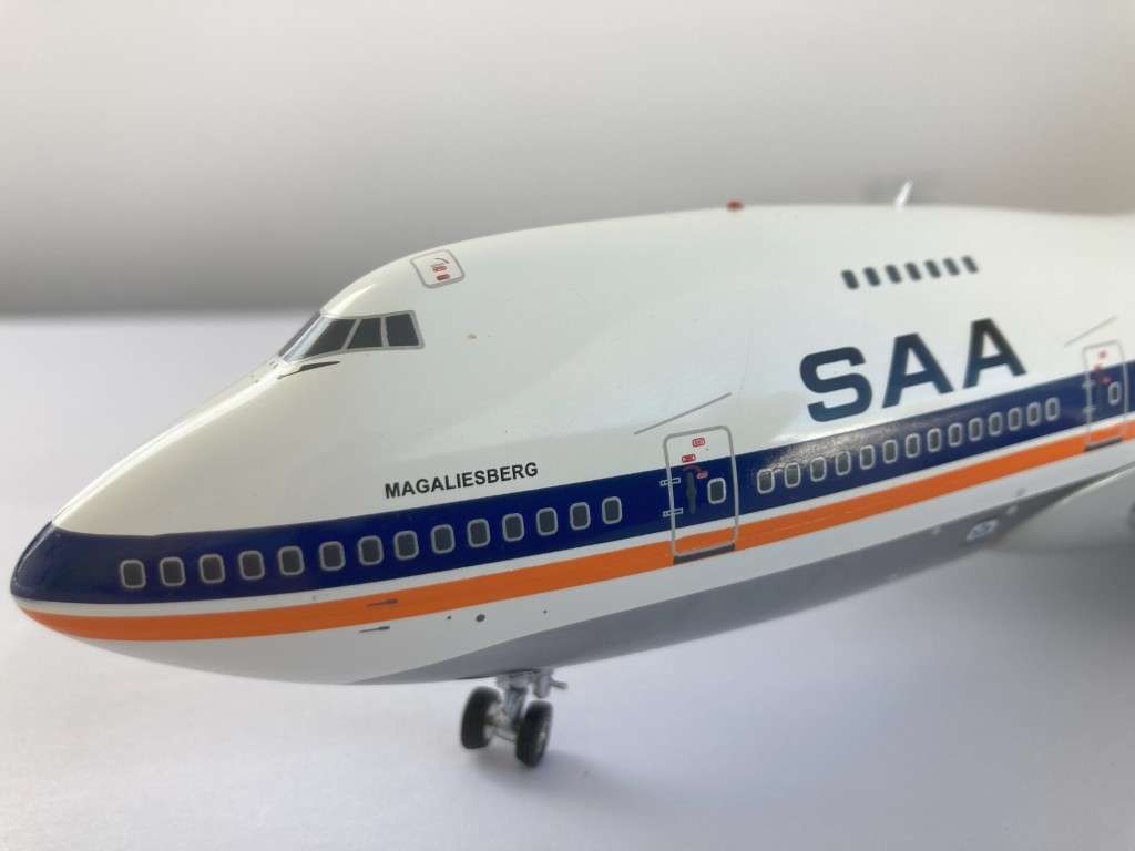 South African Airways Springbok 747 Magaliesberg model 1:200