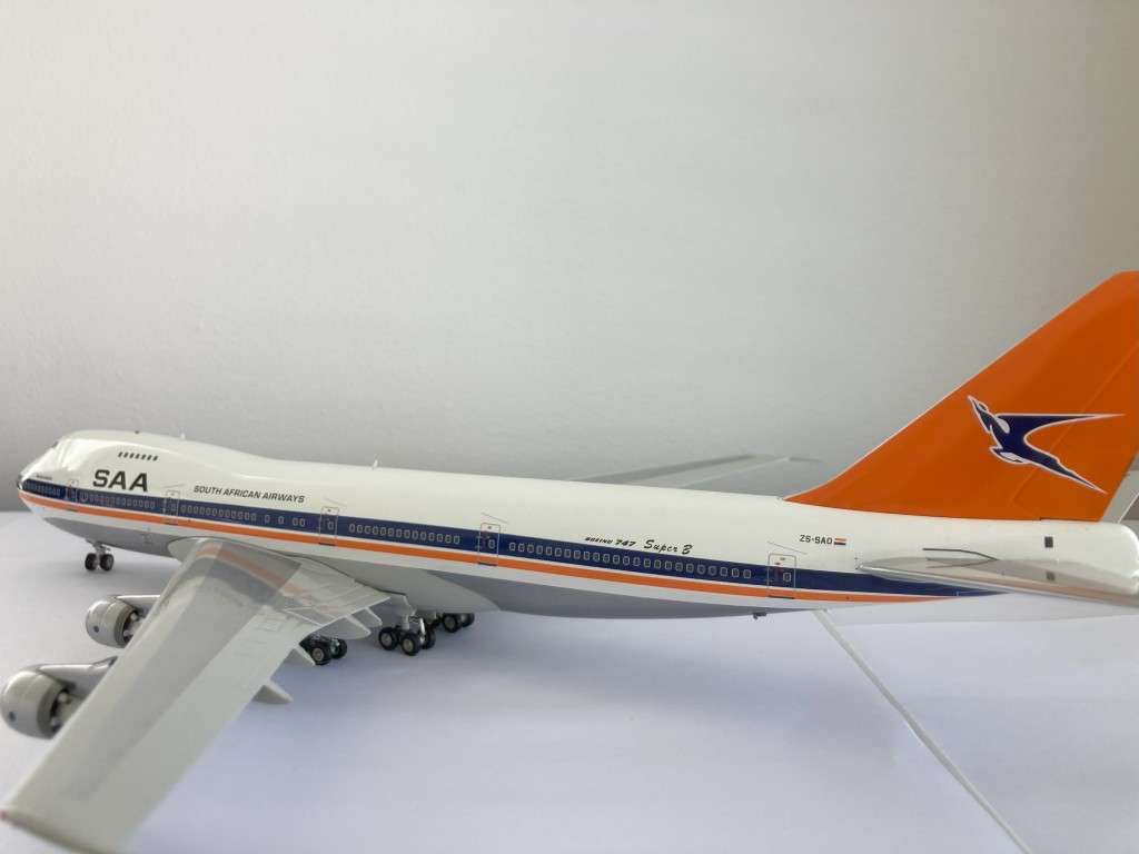South African Airways Springbok 747 Magaliesberg model 1:200