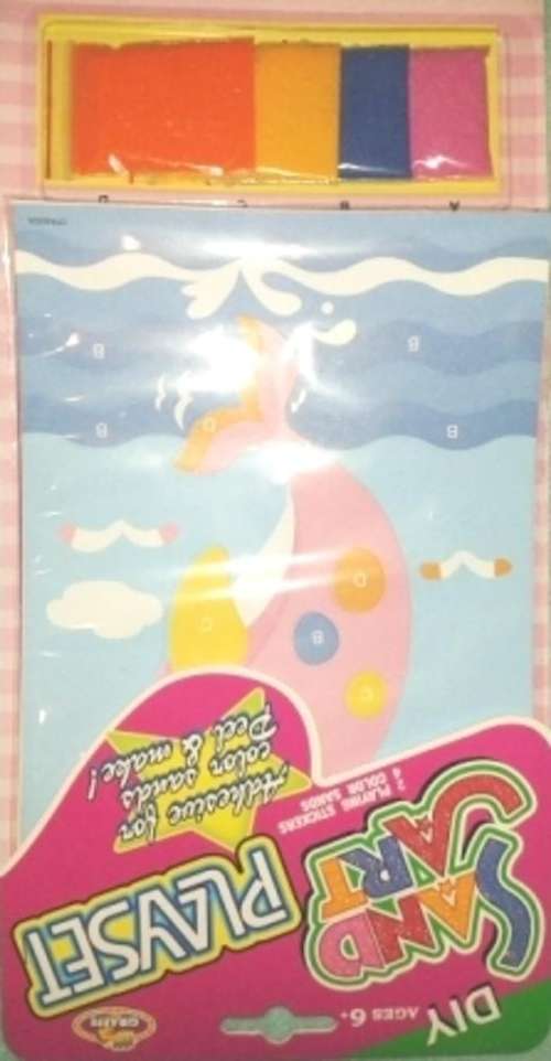 DIY Sand Art Playset - The next fad...provides hours of creativity and fun and so easy to use!