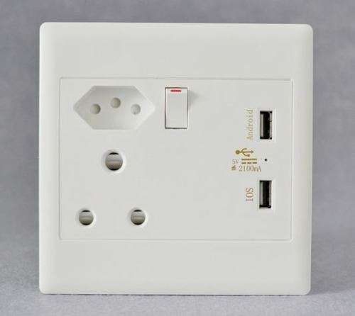 2.1A USB Wall Socket Plug Dual USB Ports Charger
