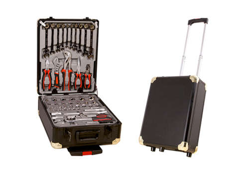 599 PIECE ALUMINIUM CASE TOOL SET ***R4999!!!***