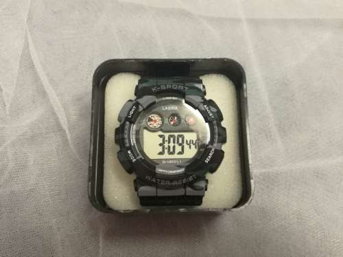 sport watch water resistance