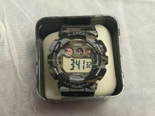 sport watch water resistance