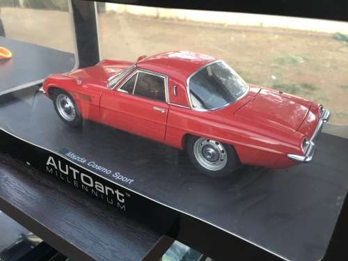 1:18 AUTOart Mazda Cosmo Sport