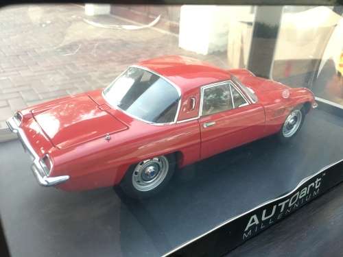 1:18 AUTOart Mazda Cosmo Sport
