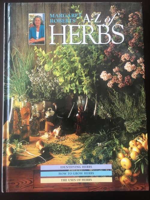 A-Z of Herbs - Margaret Roberts
