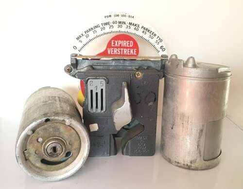 Duncan Parking Meter Clock and cash boxes Uses R1, R2 and R5 coins