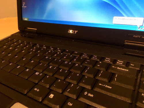 Acer Aspire 3680 laptop with charger
