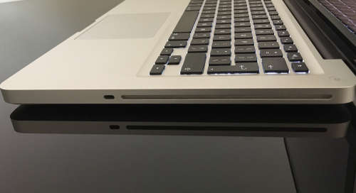 Apple MacBook Pro 13 inch in EXCELLENT condition