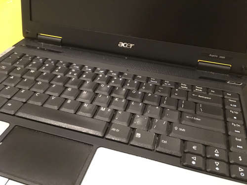Acer Aspire 3680 laptop with charger