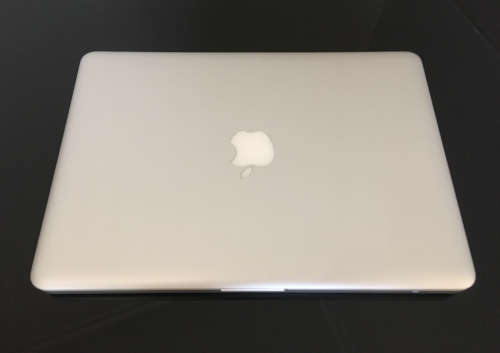 Apple MacBook Pro 13 inch in EXCELLENT condition