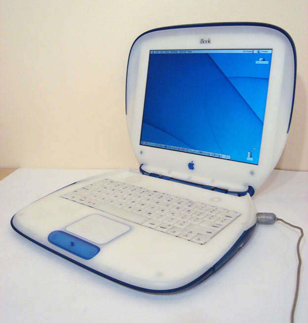 Apple iBook Clamshell - Rare Classic Collectors Piece