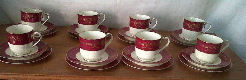 Noritake 24 pce Tea Set   - Ruby Garland  (included side plates)