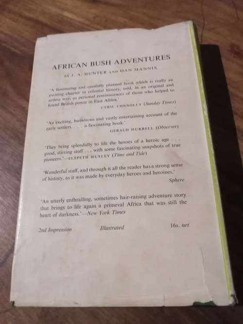 HUNTER`S TRACKS - JA Hunter