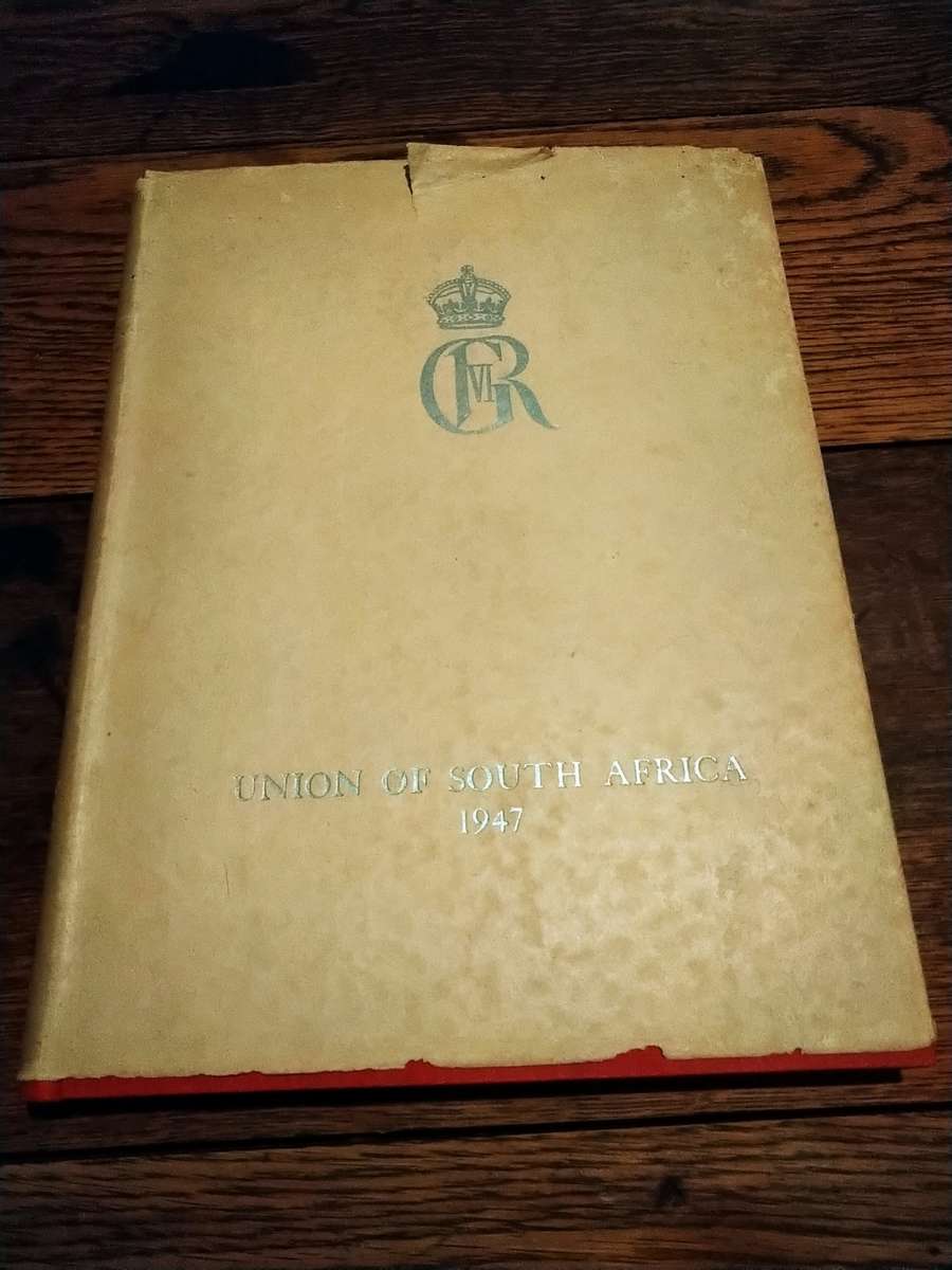 THEIR MAJESTIES THE KING AND QUEEN IN THE UNION OF SOUTH AFRICA FEBRUARY - APRIL 1947