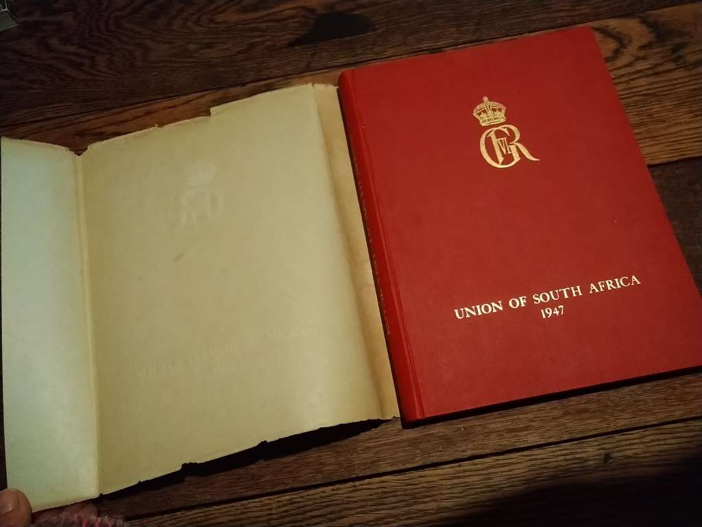 THEIR MAJESTIES THE KING AND QUEEN IN THE UNION OF SOUTH AFRICA FEBRUARY - APRIL 1947