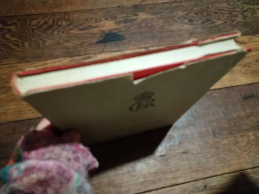 THEIR MAJESTIES THE KING AND QUEEN IN THE UNION OF SOUTH AFRICA FEBRUARY - APRIL 1947