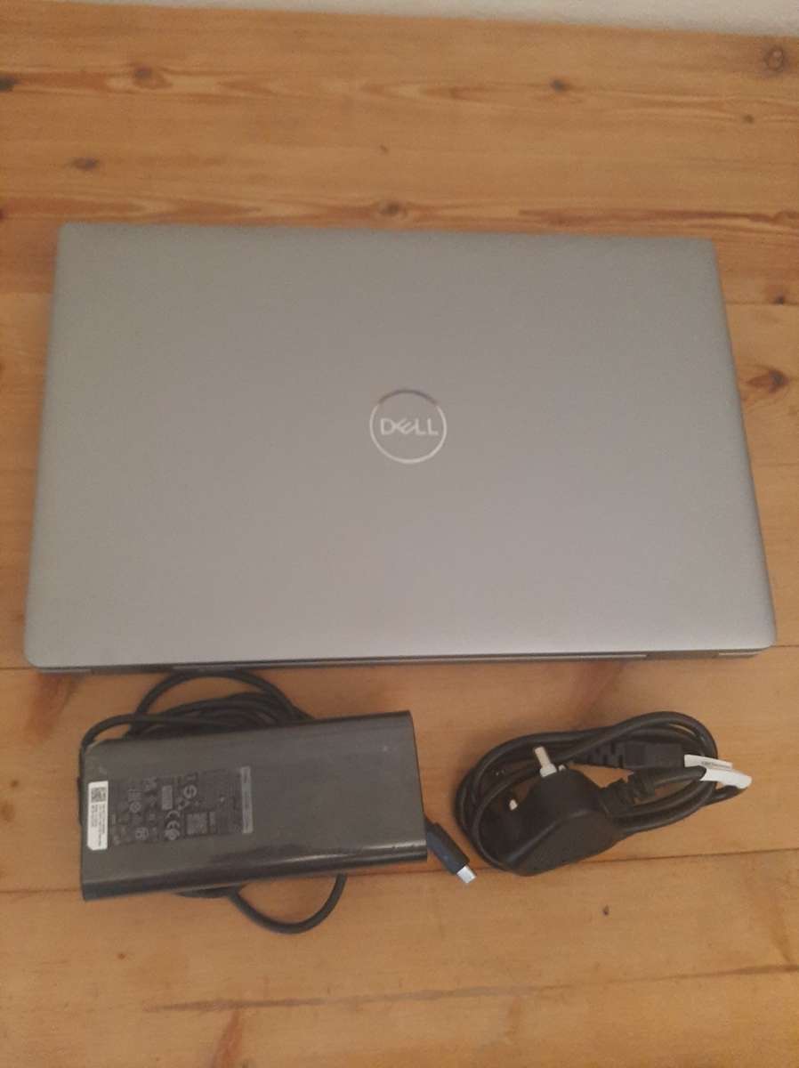 DELL LATITUDE 5521 ** i7 11850H ** 32GB RAM  ** 512GB SSD NVMe ** 15.6` FULL HD ** WARRANTY  2024**