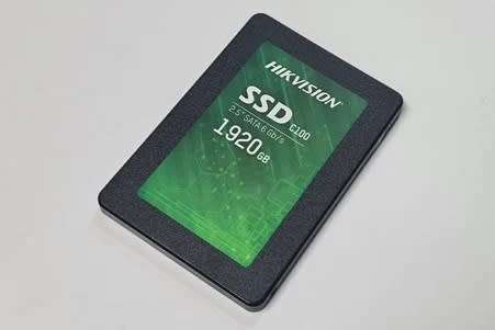 HIKVISION C100 2TB ** 2.5`` SATA 6GB/S SOLID STATE DRIVE ** EXCELLENT CONDITION ** WARRANTY **