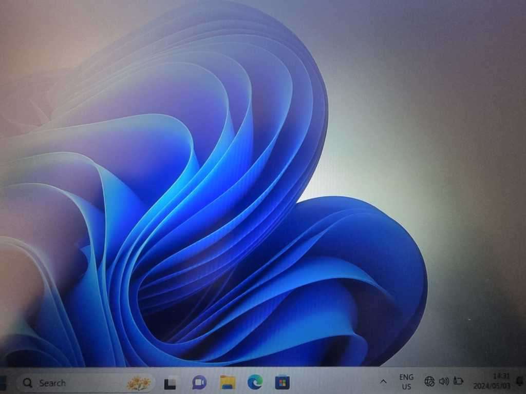 DELL LATITUDE 7430 ** i7 1265u** 32GB RAM  ** 512GB SSD ** 14`FHD ** TOUCH   ** WARRANTY 2026**