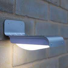 SOLAR OUTDOOR LIGHT