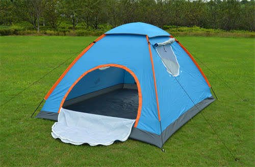 Camping Tent 200X200X135 CM Suitable for 4 people.