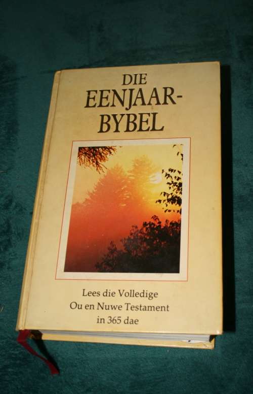 Die Eenjaar Bybel Nuwe Vertaling