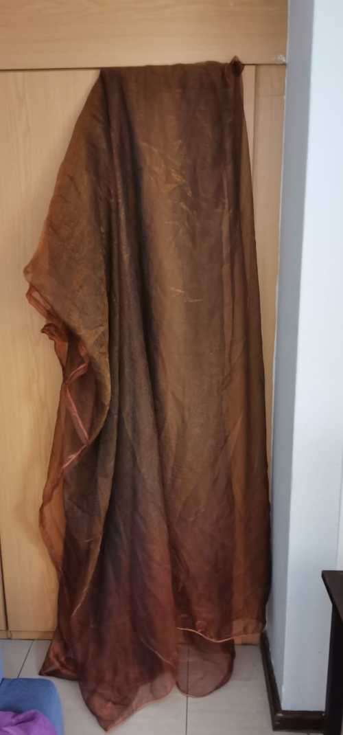 Brown and shimmer gold netting 5m.