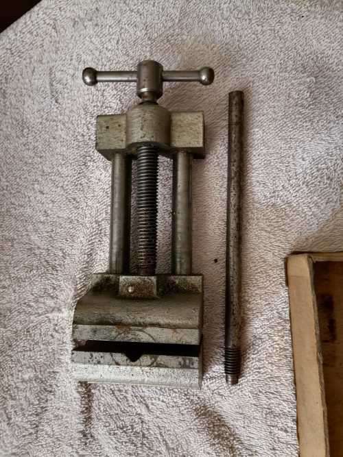 Millers Falls Tools 1968 - Drill Press Vise with Safety Rod