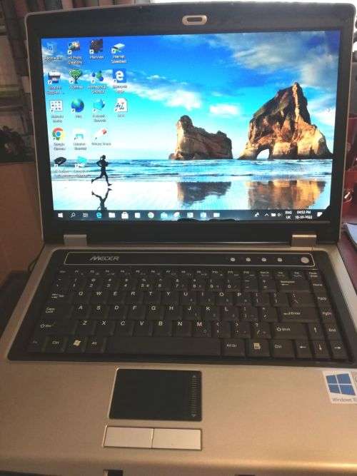 Older Mecer Xpression EL81 Laptop