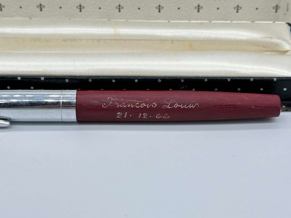 Vintage Parker Fountain Pen
