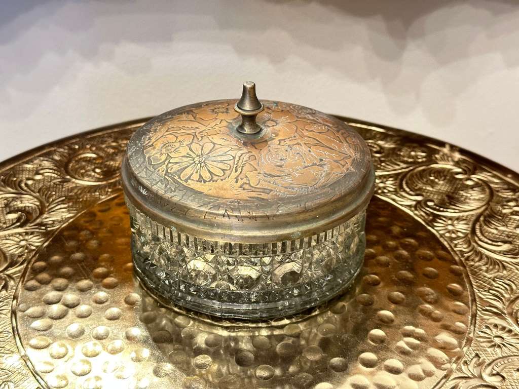 Beautiful Vintage Crystal Trinket Bowl