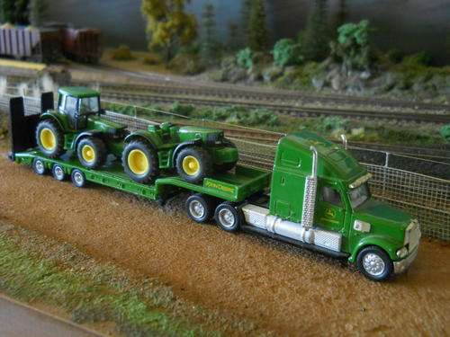 HO SCALE TRUCK