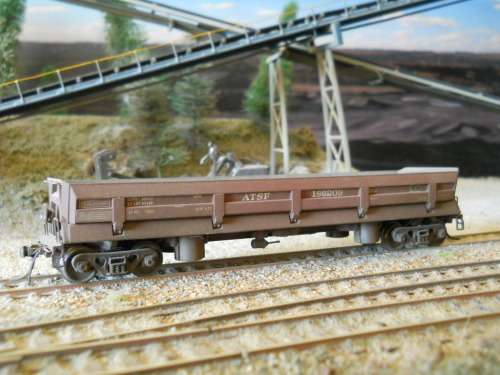 HO scale freight car