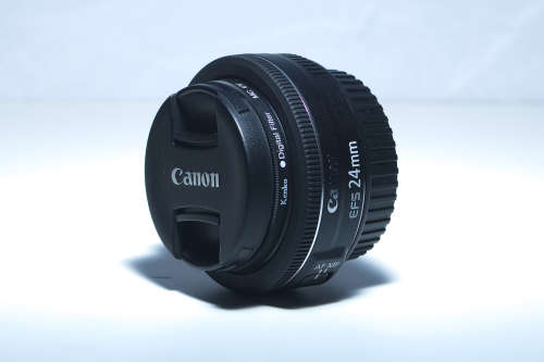 **MINT CONDITION** Canon 24mm f2.8 Pancake Lens