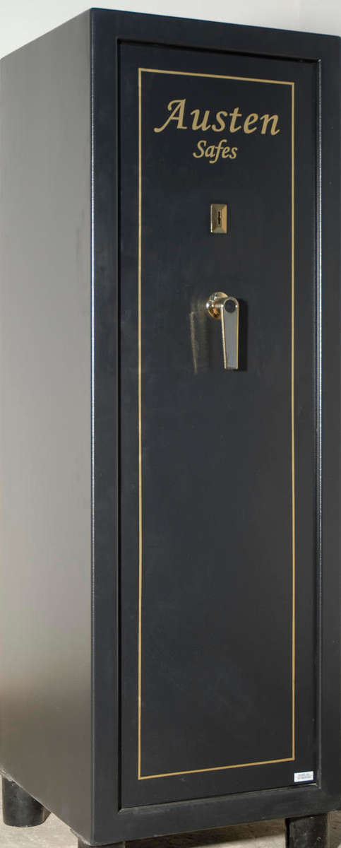 Austen 13 Gun Safe