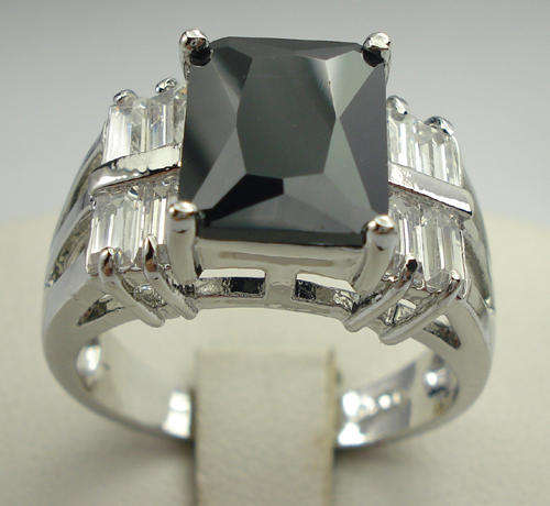 Stunning 14kt white gold GP and 2.85ct black lab diamond ring.
