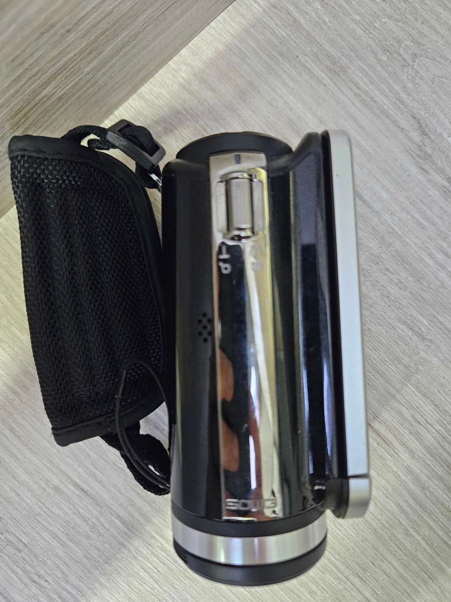 Sanyo Xacti Dual Camera