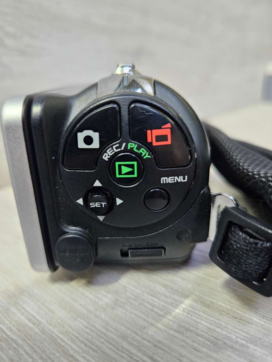 Sanyo Xacti Dual Camera