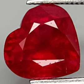 JUST JEWELS -  HOT RED RUBY HEART (2.80 Ct)