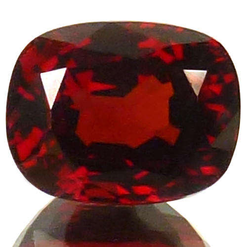 JUST JEWELS - BLOOD RED SPINEL (VVS1 - 1.63 Ct)