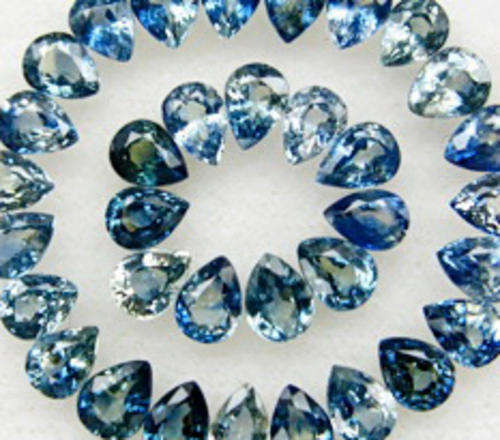JUST JEWELS -  STUNNING BLUE/YELLOW SAPPHIRE PEAR LOT ( 34 pieces- 7.10 TCt)