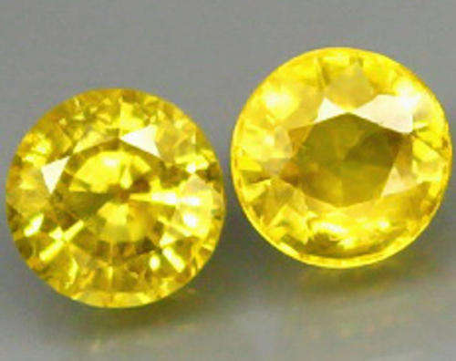 TOP BRILLIANT YELLOW SAPPHIRE  PAIR (5.0mm - 1.50 Total Ct )