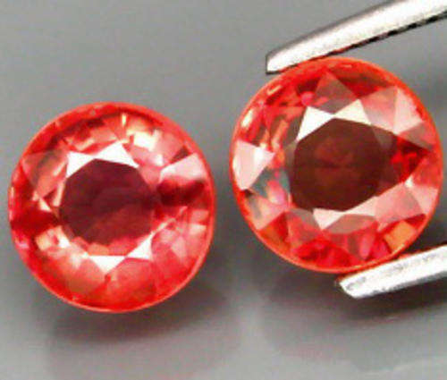 TOP BRILLIANT PADPARADSHA SAPPHIRE  PAIR (5.0mm - 1.26 Total Ct )