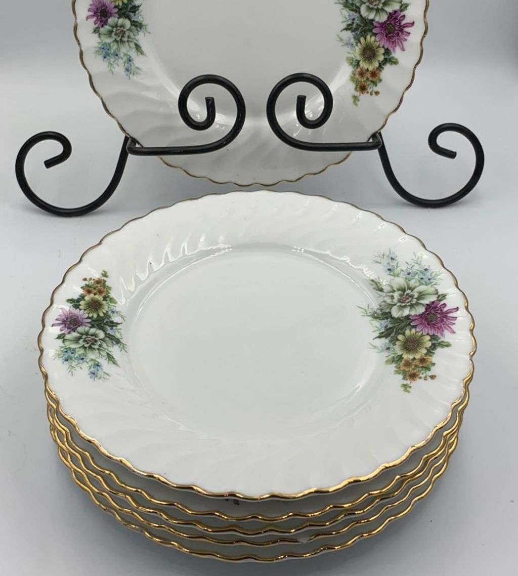 Rare Find Zhongguo Jie Pai Oriental Porcelain Tea Set - 24 Pieces, Oriental Blossoms Pattern