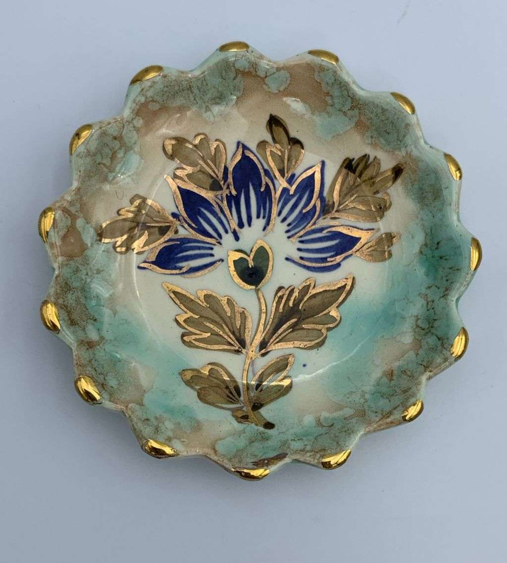 Lot of 8 Miniature Souvenir Collectables - York, Stoke on Trent, Delft, Floral China